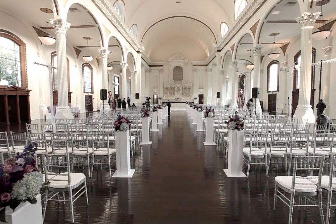DTLA Vibiana venue all set up for a wedding